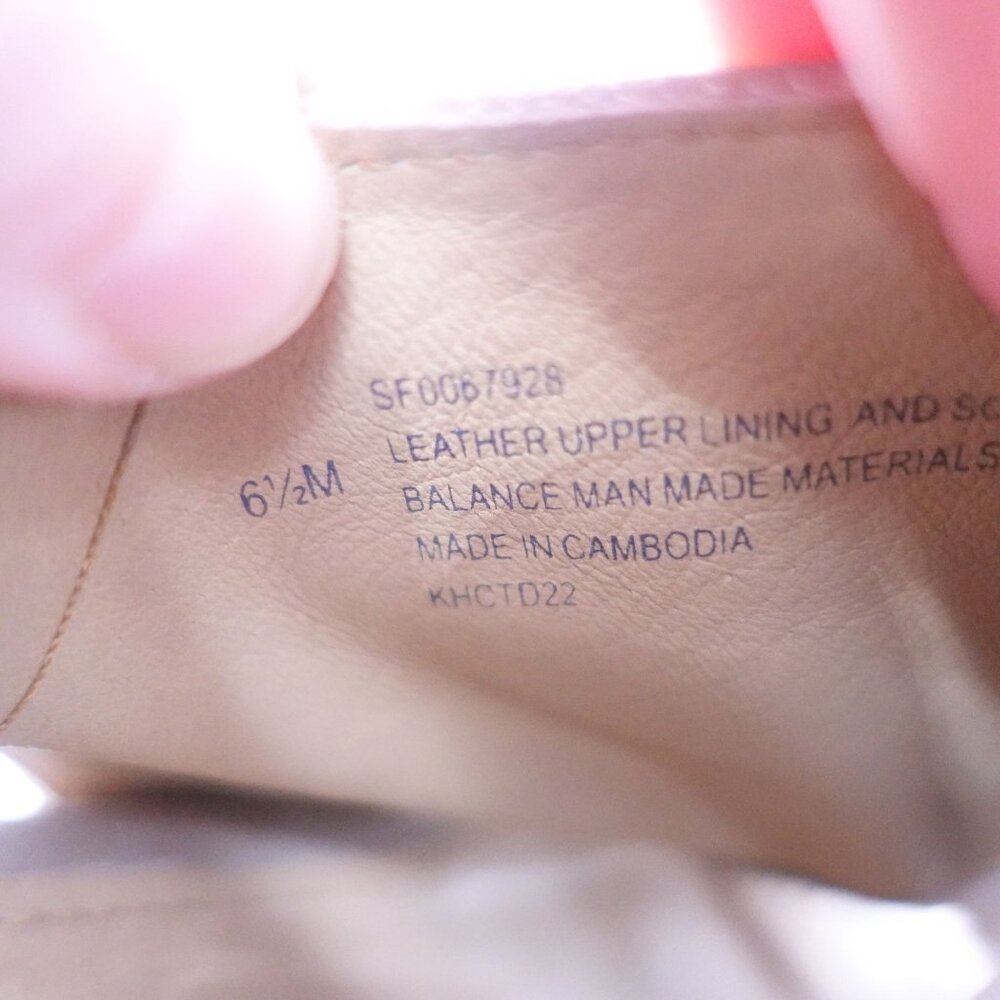 Sofft Catelyn Ruched Suede Rounded Stack Heel Pee… - image 8